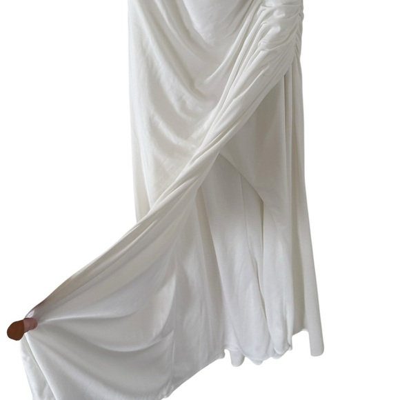 Ieena for Mac Duggal Fold Over Ruched One Shoulder White Dress (Hemmed) - Picture 12 of 13